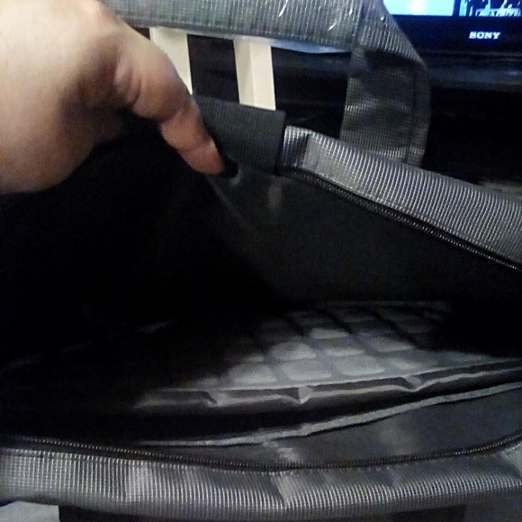 XULIS BRAND NEW Laptop Messenger bag - Picture 7 of 8